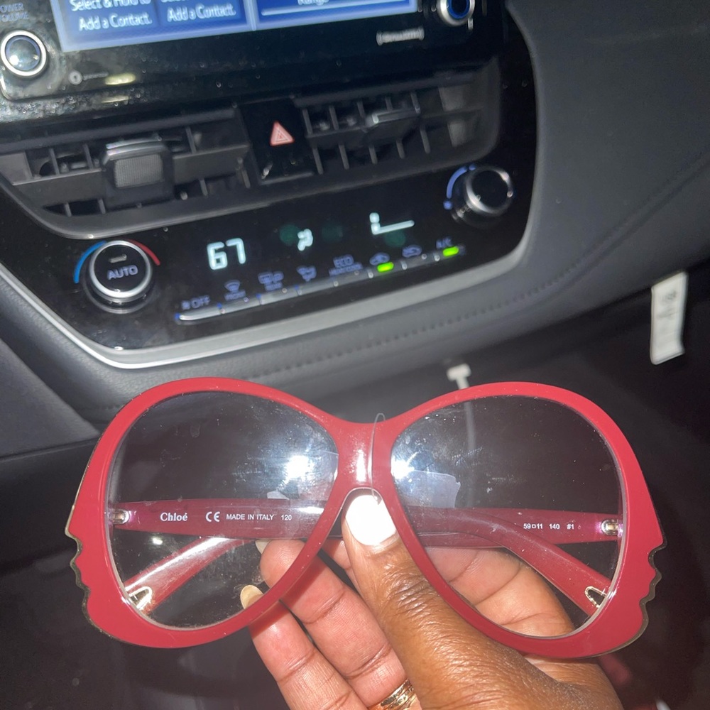 Chloe Women's Butterfly Sunglasses in the beautiful distinctive red shade - Picture 3 of 3